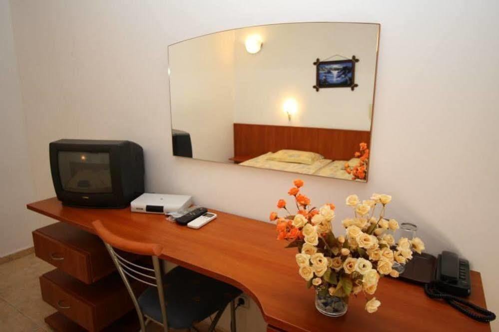 Siana Hotel Sveti Vlas Dış mekan fotoğraf
