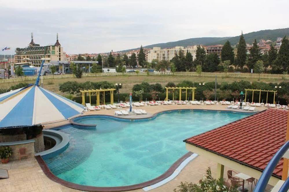 Siana Hotel Sveti Vlas Dış mekan fotoğraf