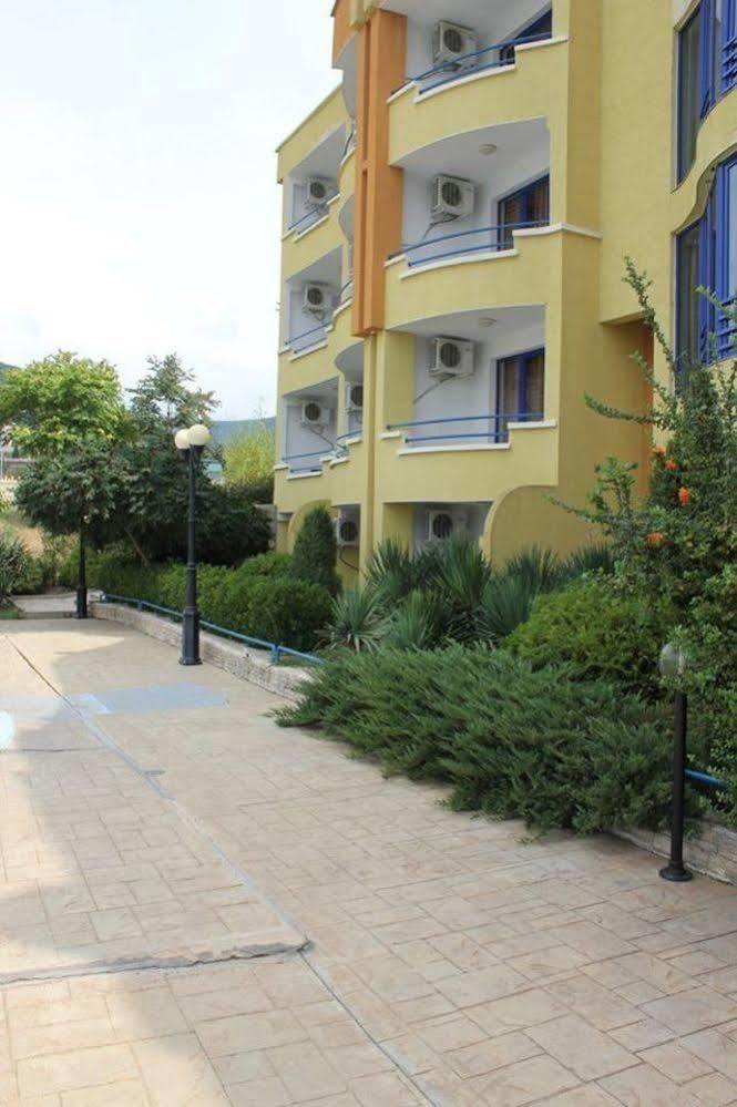 Siana Hotel Sveti Vlas Dış mekan fotoğraf